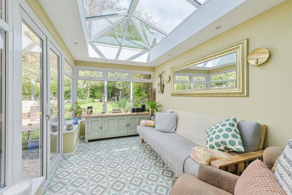 House in Birmingham, Sutton Coldfield - View 5