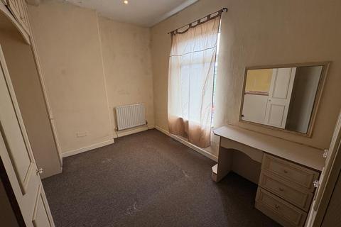 2 bedroom end of terrace house for sale, Radnor Street, Gorton, M18