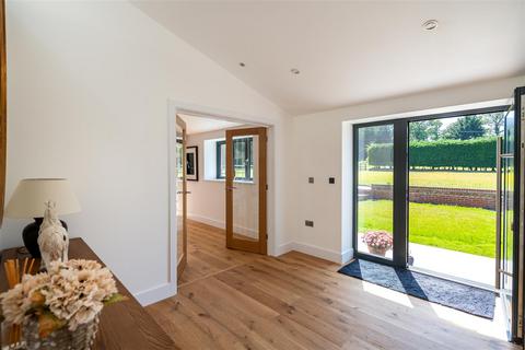 5 bedroom property for sale, Meadow View, Reigate Road, Reigate