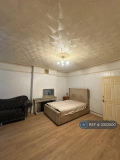 2 bedroom flat to rent, Mendip Road, Weston-Super-Mare, BS23