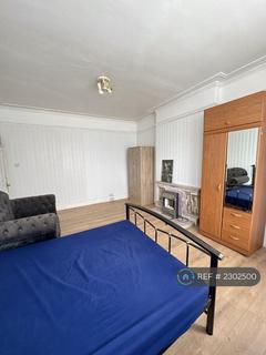 2 bedroom flat to rent, Mendip Road, Weston-Super-Mare, BS23