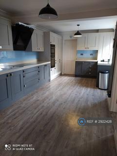 3 bedroom end of terrace house to rent, Hart Street, Chelmsford, CM2