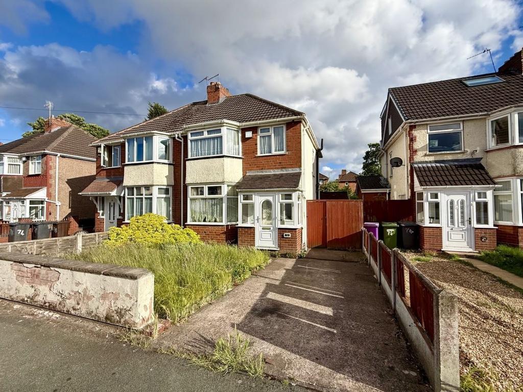 3 bedroom semi-detached house for sale