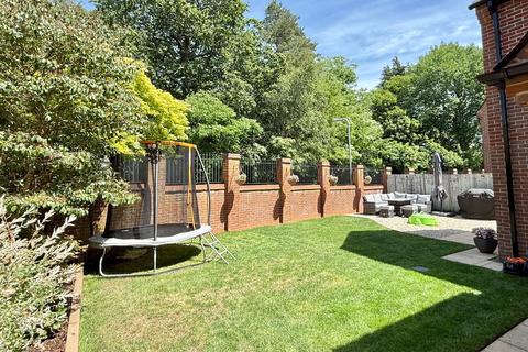 4 bedroom detached house for sale, Matchams Close, Matchams, BH24 2BZ