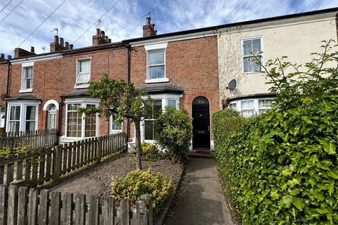 2 bed terraced house for rent in Gladstone Street, Harrogate, North Yorkshire, HG2