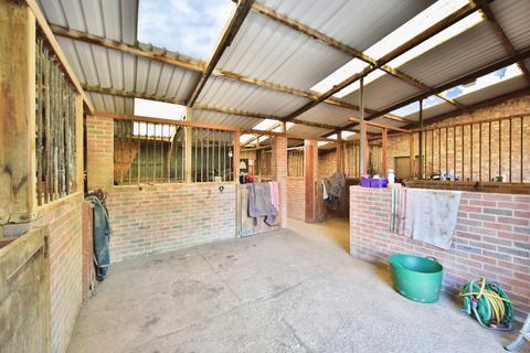4 bedroom detached house for sale, Broadwater Road, West Malling, Kent, ME19