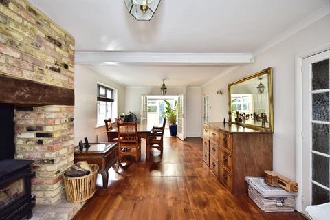 4 bedroom detached house for sale, Broadwater Road, West Malling, Kent, ME19