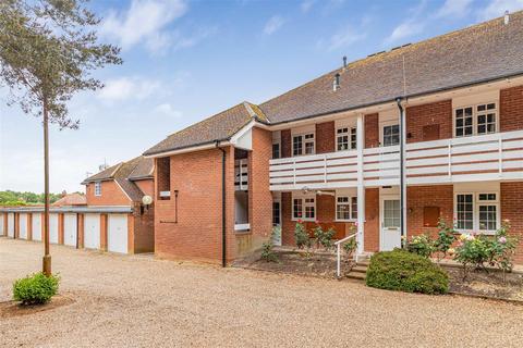 undefined, Heath Road, Newmarket CB8