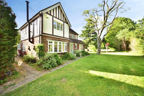 8 bedroom detached house for sale, Broadwater Road, West Malling, Kent, ME19