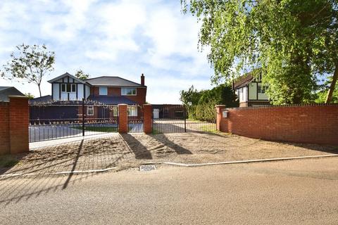 8 bedroom detached house for sale, Broadwater Road, West Malling, Kent, ME19