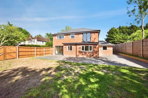 4 bedroom detached house for sale, Broadwater Road, West Malling, Kent, ME19