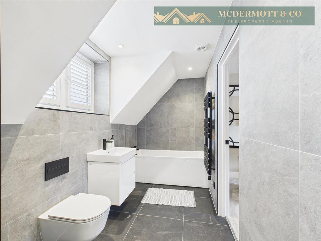 Bed 2 En-Suite