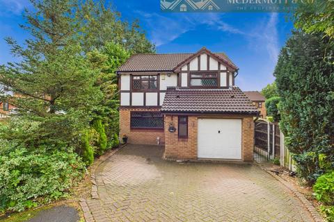 4 bedroom detached house for sale, Lowcroft Crescent, Chadderton, Oldham