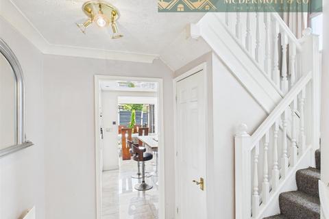 4 bedroom detached house for sale, Lowcroft Crescent, Chadderton, Oldham