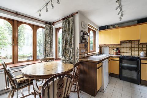 3 bedroom end of terrace house for sale, Lofting Road, Barnsbury, Islington, London, N1