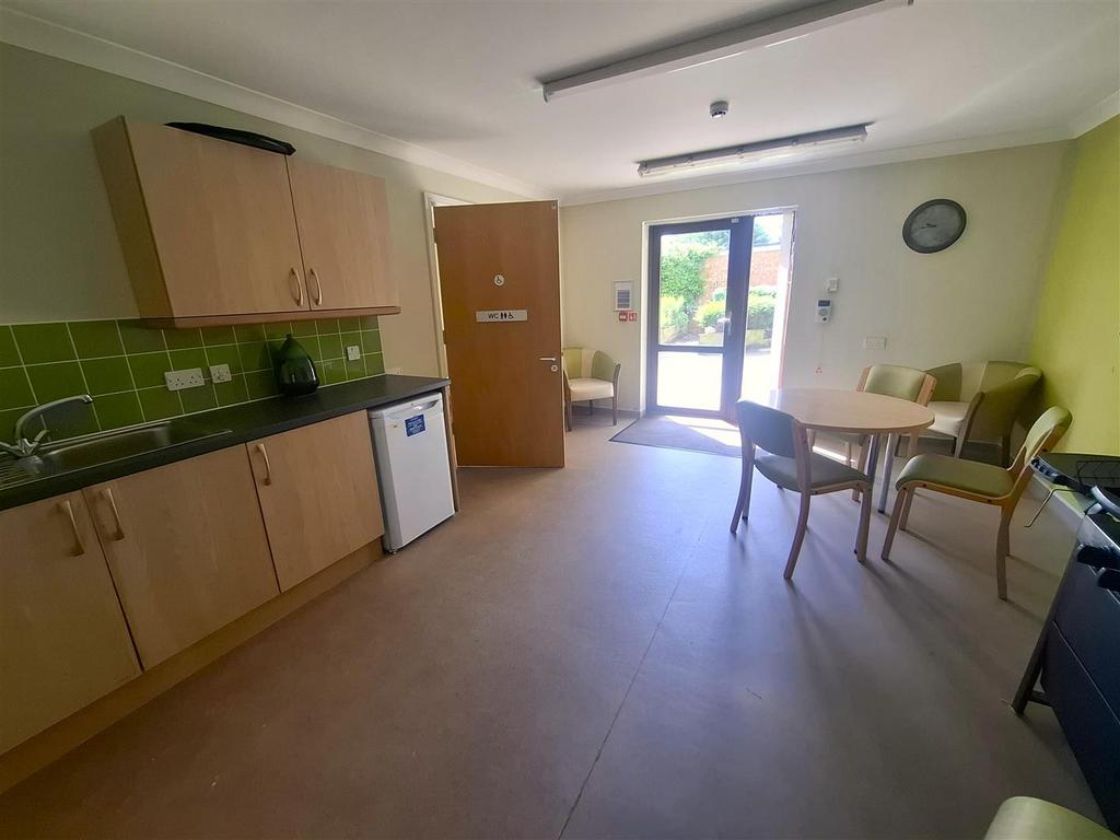 Kitchen, open plan living