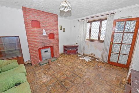 2 bedroom end of terrace house for sale, North Avenue, BEDWORTH