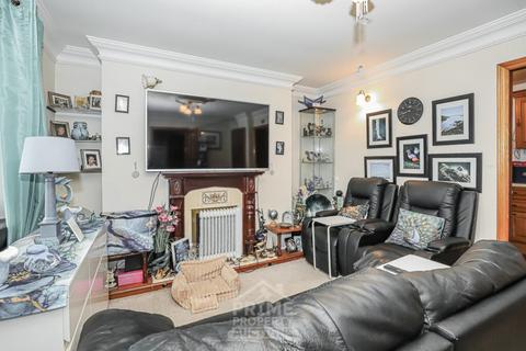 2 bedroom flat for sale, Main Street, Kirkcolm DG9