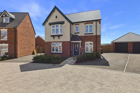 4 bedroom detached house to rent, Grayling Road, Market Harborough