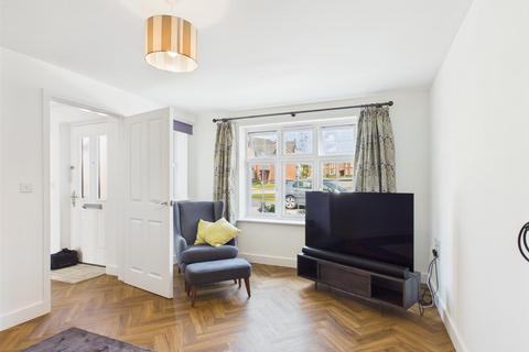 4 bedroom detached house to rent, Grayling Road, Market Harborough