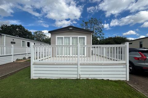 2 bedroom park home for sale, Carlton Meres Holiday Park, Carlton, Saxmundham