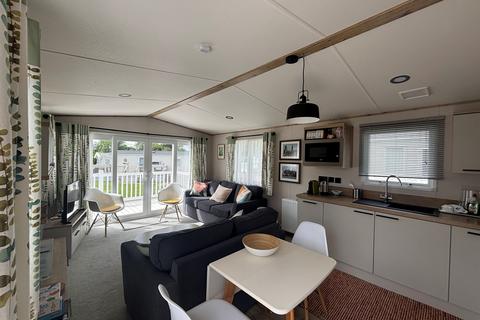 2 bedroom park home for sale, Carlton Meres Holiday Park, Carlton, Saxmundham