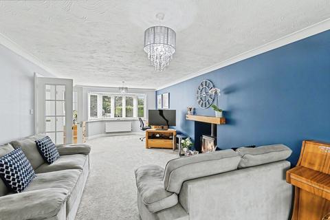 5 bedroom detached house for sale, Lexden Close, Wootton, Northampton, Northamptonshire, NN4