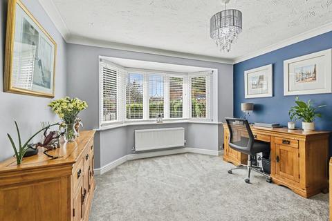5 bedroom detached house for sale, Lexden Close, Wootton, Northampton, Northamptonshire, NN4
