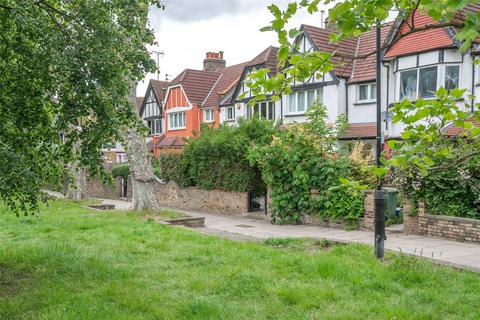 4 bedroom house for sale, The Gardens, High Street, London, N8