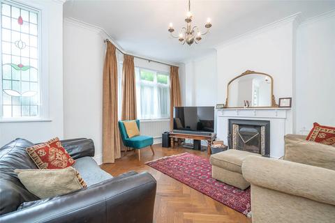 4 bedroom house for sale, The Gardens, High Street, London, N8
