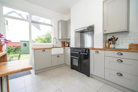 4 bedroom house for sale, The Gardens, High Street, London, N8