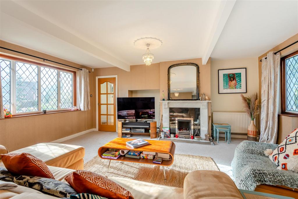 Living room, fireplace
