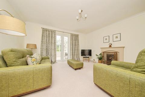 3 bedroom detached bungalow for sale, Walmer Close, Brightlingsea, Colchester