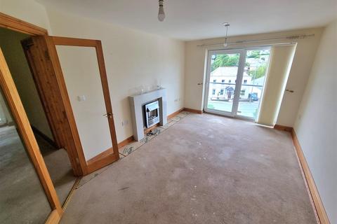 2 bedroom apartment for sale, Dowr Close, Western Road, Launceston