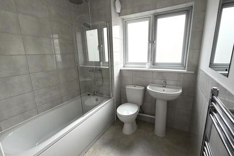 2 bedroom flat to rent, Flat 19, Conners Court, Nuneaton