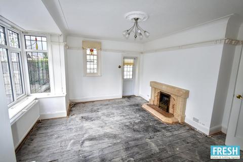 3 bedroom detached house for sale, Glanmor Park Road, Sketty, Swansea, SA2