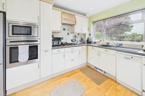 4 bedroom detached house for sale, Mount Close, Hemel Hempstead, HP1