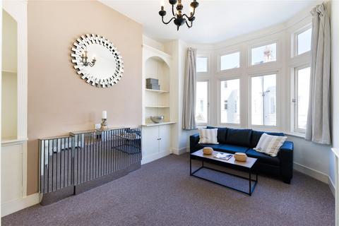 1 bedroom flat to rent, Whittingstall Road, London, SW6