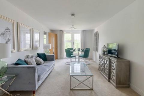 2 bedroom retirement property for sale, Highclere House, Great North Road, Hatfield, AL9