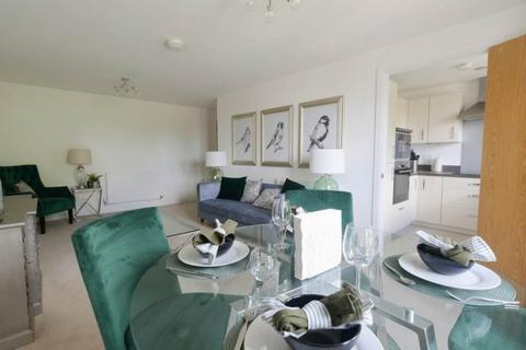 2 bedroom retirement property for sale, Highclere House, Great North Road, Hatfield, AL9