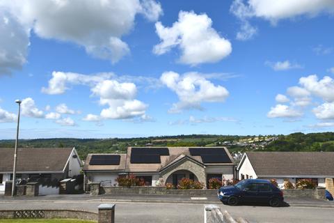 3 bedroom bungalow for sale, Heol y Gof, Newcastle Emlyn SA38