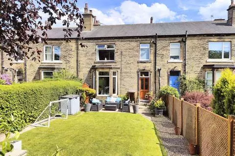 4 bedroom terraced house for sale, Calderdale