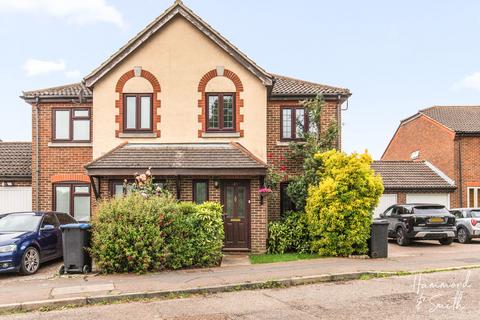 3 bedroom semi-detached house for sale, Green Close, Epping CM16