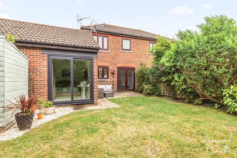 3 bedroom semi-detached house for sale, Green Close, Epping CM16