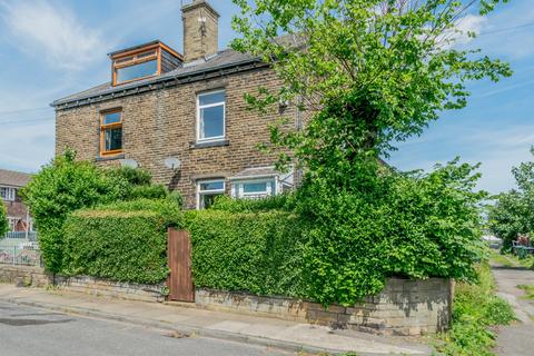Terraced house - Mayfield Avenue, Wyke, Bradford, West Yorkshire, BD12