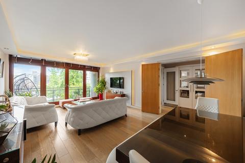 2 bedroom flat for sale, Jacana Court, Star Place London E1W