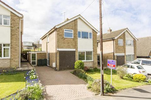 4 bedroom detached house to rent, Dunslade Close, Market Harborough