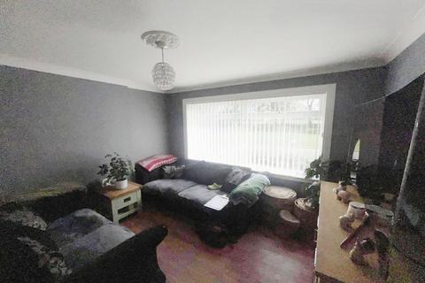 3 bedroom terraced house for sale, Rannoch Place, Let Residential Investment, Irvine, Ayrshire KA12