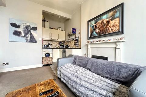 1 bedroom flat for sale, Albert Street, Edinburgh EH7