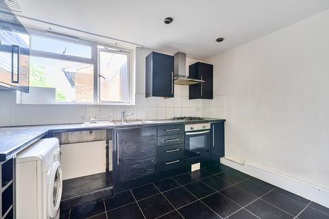 2 bedroom flat for sale, Farleigh Lane, Maidstone ME16